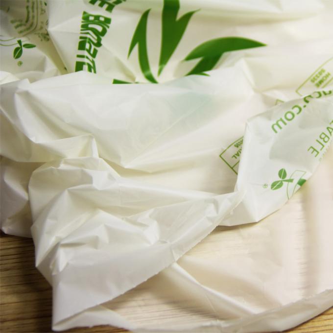 El animal doméstico portátil que los desperdicios degradables de la basura del ultramarinos imprimieron el bolso plástico del tubo de las compras de la basura empaqueta en el rollo