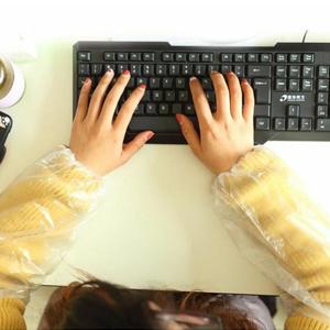 El brazo disponible envuelve las cubiertas 7