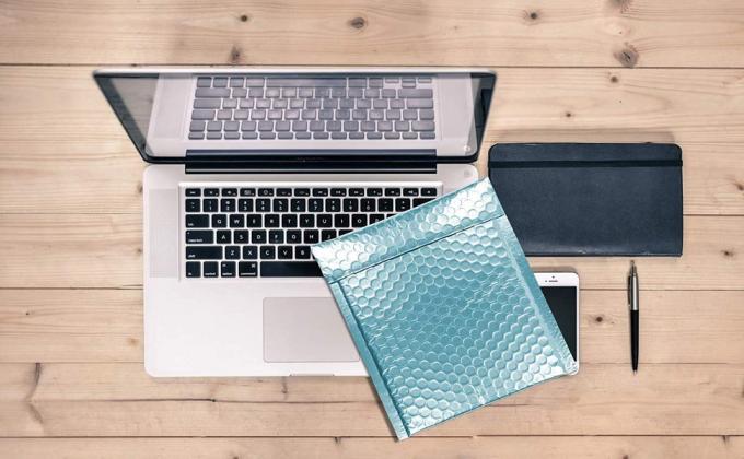 Anuncios publicitarios de la burbuja de los azules claros