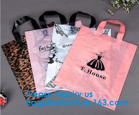 Bolso para llevar del tamaño de Flexi del lazo de la manija del oro del plástico de compras del restaurante suave de encargo del bolso con la impresión del plástico inferior del cuadrado