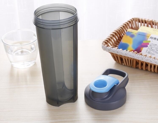 Botellas de píldora plásticas desmontables superiores para botella plástica daysportable del accesorio 7 al aire libre, portátiles de la botella de agua de los deportes