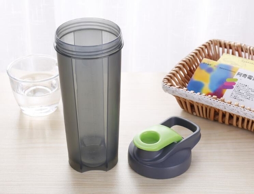 Botellas de píldora plásticas desmontables superiores para botella plástica daysportable del accesorio 7 al aire libre, portátiles de la botella de agua de los deportes