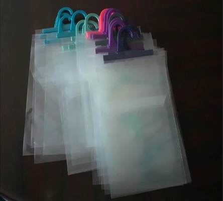 Bolso rápido rígido modificado para requisitos particulares de la manija de la impresión y del tamaño/Polybag rígido de la bolsa de plástico de la manija/de la manija, manija rápida rígida Plasti del lazo