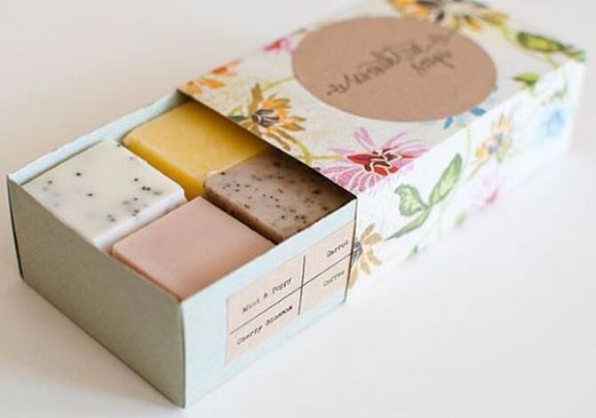 Caja de lujo negra de encargo con la caja de la tapa de la cinta, caja de papel de encargo del sombrero de Cylin de la ronda de la caja de papel del terciopelo de la flor de caramelo de chocolate