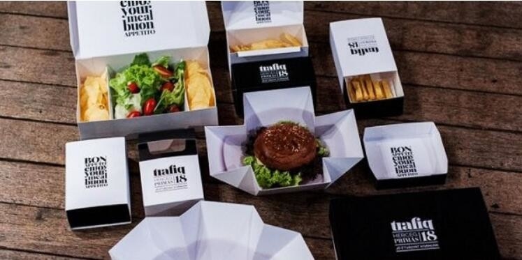 Caja impresa de encargo disponible de papel de la comida del almuerzo de Kraft para la comida, logotipo de encargo plegable reciclar el almuerzo de papel disponible b de Kraft